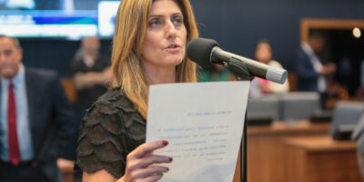 Mulheres vítimas de violência doméstica ganham reserva de vagas em cursos da Faetec