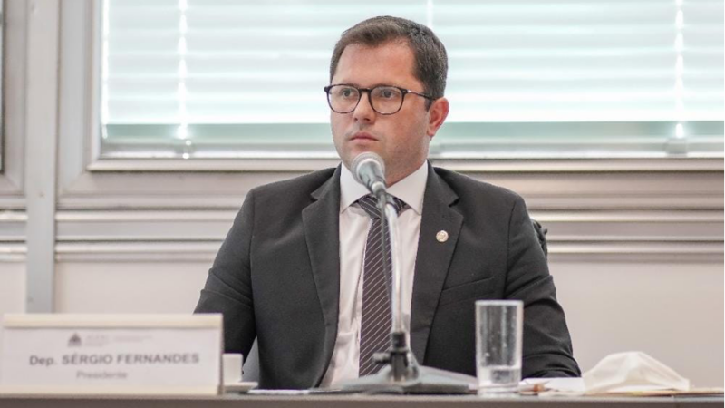 Projeto da Alerj concede Abono-Fundeb para professores do Rio