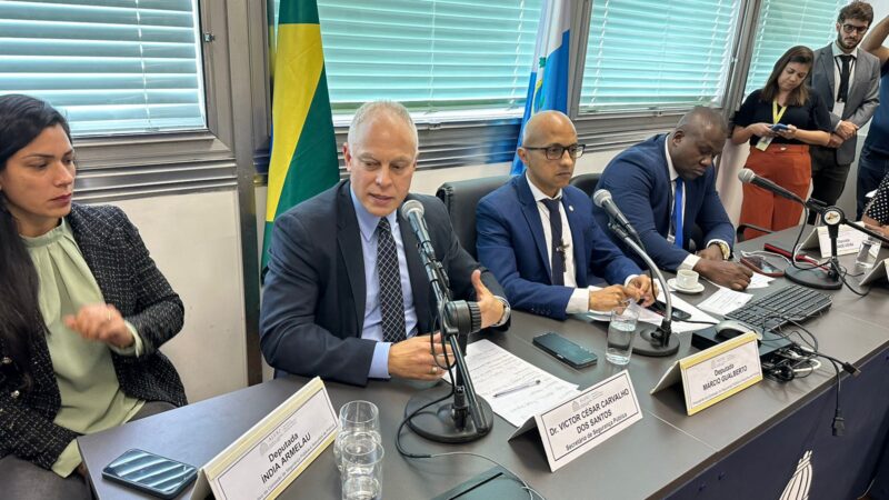 Secretário de Segurança Pública participa de reunião extraordinária na Alerj