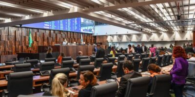 Cotas para negros e índios em concursos públicos são prorrogadas por 60 anos no Rio de Janeiro