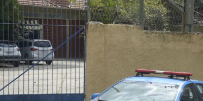 Aluno que esfaqueou colegas fazia acompanhamento psicológico