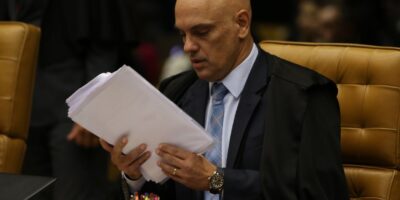 Moraes dá 48h para Silveira explicar indulto
