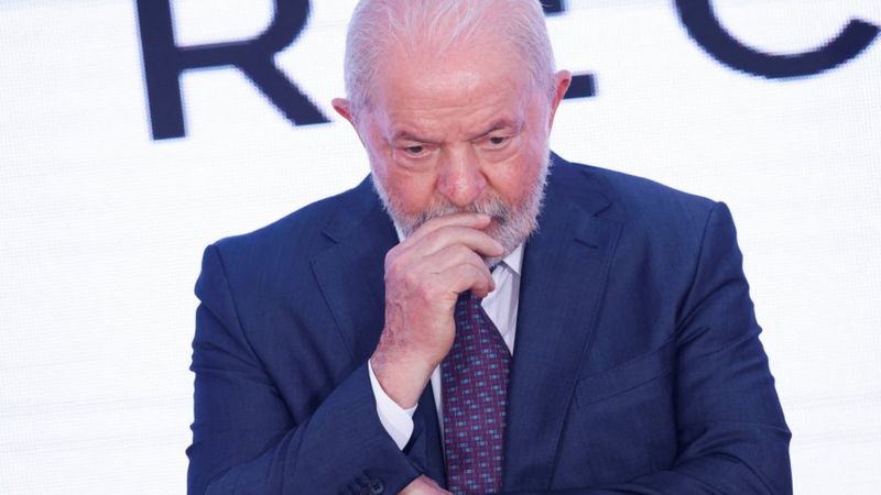Pesquisa Quaest aponta queda na aprovação do governo Lula com menor otimismo na economia