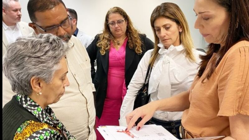 Célia Jordão discute demandas na educação para Angra dos Reis