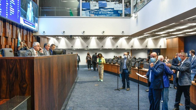 Após janela eleitoral, deputados da Alerj se articulam pela redistribuição do poder