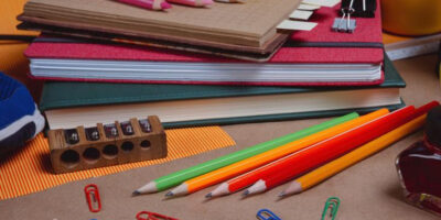 Prorrogação de incentivo fiscal no Rio segura aumento ainda maior da lista de material escolar