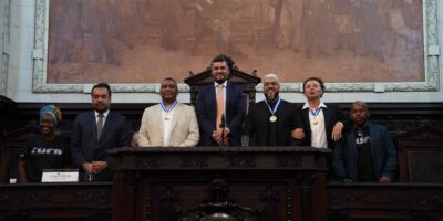 Alerj entrega Medalha Tiradentes em solenidade no Palácio Tiradentes