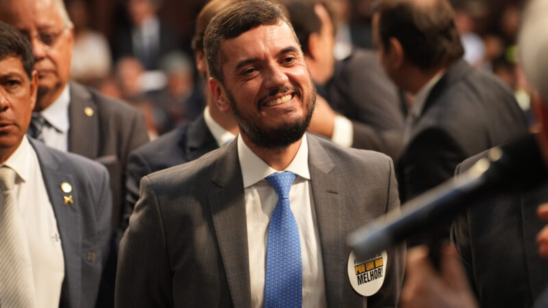 Bacellar é reeleito por unanimidade na Alerj e ganha coro para disputar o governo em 2026