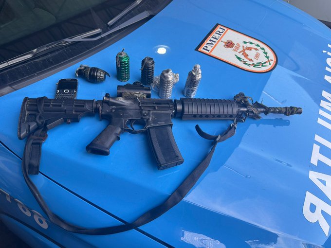 Polícia Militar bate recorde e apreende 84 fuzis só em janeiro