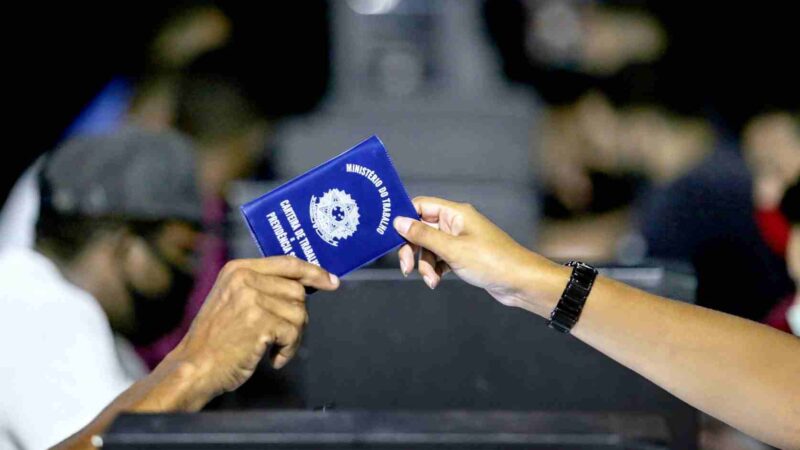 Governo do Estado divulga, esta semana, quase 2.500 oportunidades de emprego, estágio e jovem aprendiz