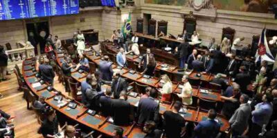 Rio tem novas regras para serviço de autoarmazenamento