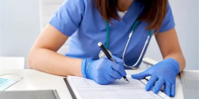 Governador sanciona lei que garante acesso de pacientes a prontuários médicos