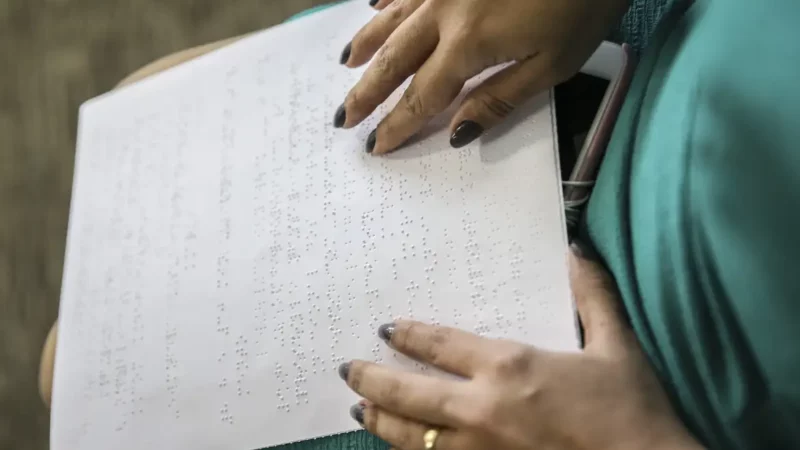 ALERJ inclui provas em braile e outras técnicas assistivas para pessoas com deficiências em concursos públicos