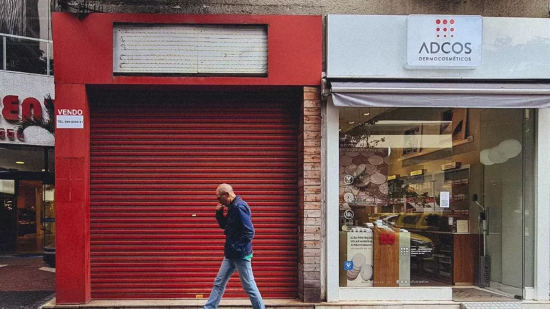 Comércio do Rio trava em 11 pontos: estudo aponta os principais obstáculos para lojistas