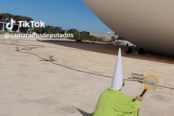 Perfil da Câmara dos Deputados no TikTok concorre a prêmio com vídeo de gnomo