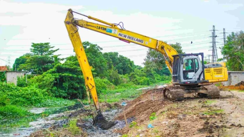 Meriti acelera limpeza do Rio Sarapuí para evitar novos alagamentos com as chuvas