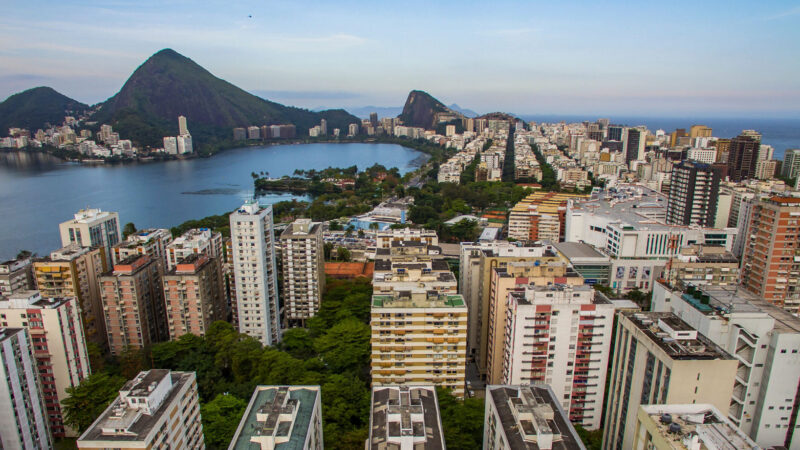 Mercado imobiliário do Rio cresce no 1º tri e revela novos polos de alta nas vendas