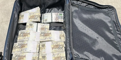 PF apreende mala com R$1,2 milhão em Brasília e prende três empresários