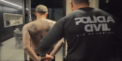 Na prisão, MC Poze se declara do Comando Vermelho e pede cela da facção