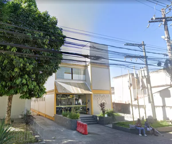 Milicianos cobram R$ 500 por “segurança” em condomínio de Itaguaí