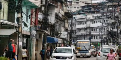 Gardênia Azul: CV cobra R$10 mil por mês e exige comida de graça de comerciantes