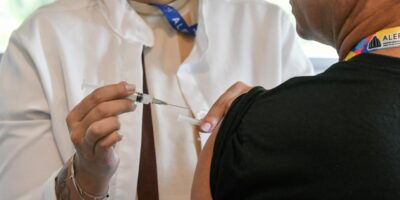 Vacinação contra gripe imunizou mais de 800 pessoas na Alerj