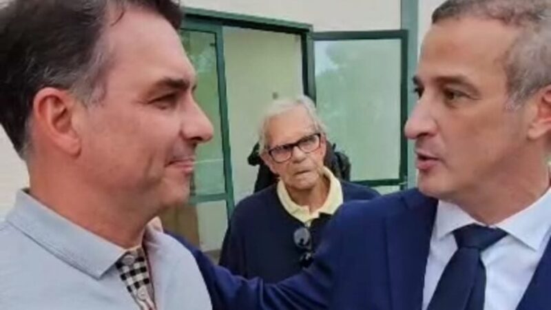 Vereador de Volta Redonda participa de encontro do PL Jovem