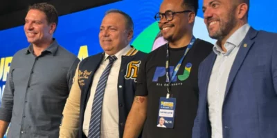 Juventude do PL faz evento histórico no Rio e reúne grandes nomes da direita