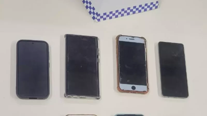 R$ 20 mil e 8 celulares roubados no bolso: bandido tenta subornar PMs e se dá mal