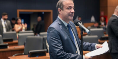 Interessados em tirar a CNH serão isentos de novo pagamento do Duda em caso de reprovação