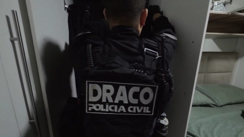 Governo do Rio realiza operação para apurar entrada de drogas e celulares em presídios