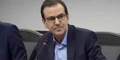 Paes pressiona vereadores para passar projeto do Executivo