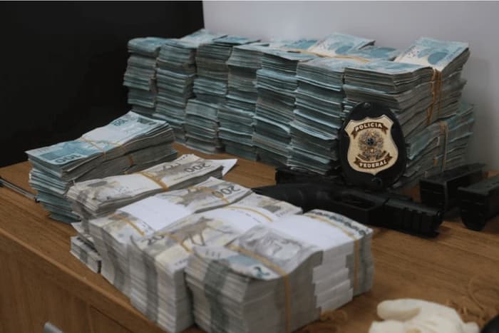 Deputado é investigado por compra de votos após R$ 6 mi apreendidos com aliados