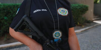 Operação Abbraccio: Polícia Civil mira criminosos que promovem tortura e violência contra mulheres pela internet
