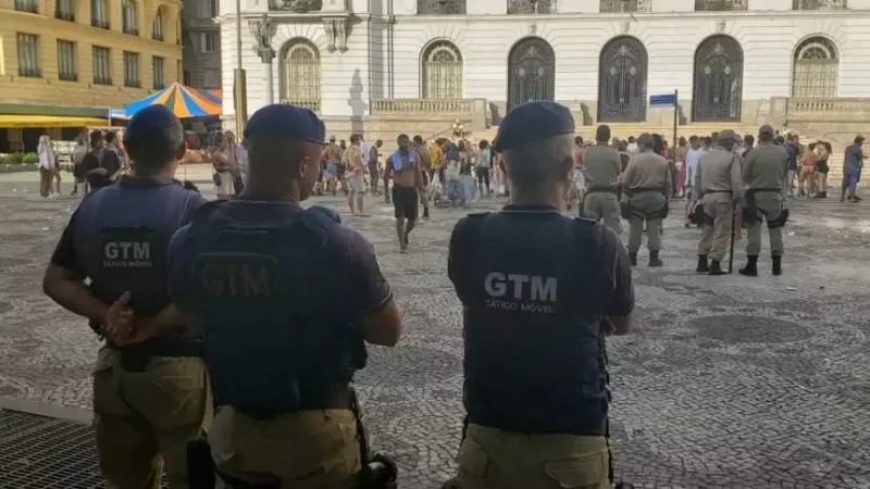 Empresa que faz o réveillon vai montar centro de treinamento da Guarda Municipal armada por R$ 16 milhões e sem licitação