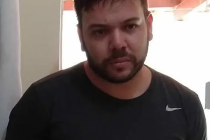 Piloto de avião que tinha 400 kg de cocaína é ex-procurado da Interpol