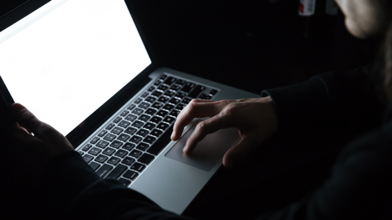 Megavazamento de dados expõe bilhões de senhas e acende alerta sobre segurança digital