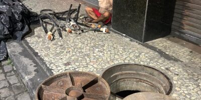 Homem é preso após roubo de cabos causar apagão no shopping Paço do Ouvidor, no Centro do Rio