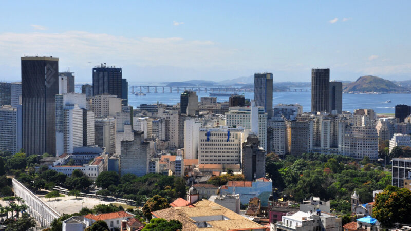 Pesquisa aponta que 92% dos cariocas pagariam mais para morar perto do trabalho ou da faculdade