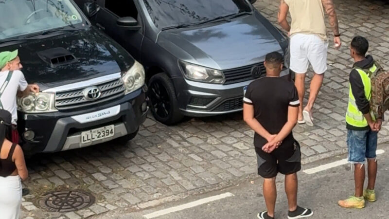 Flanelinhas dominam ruas da Glória, a poucos metros do encontro do BRICS