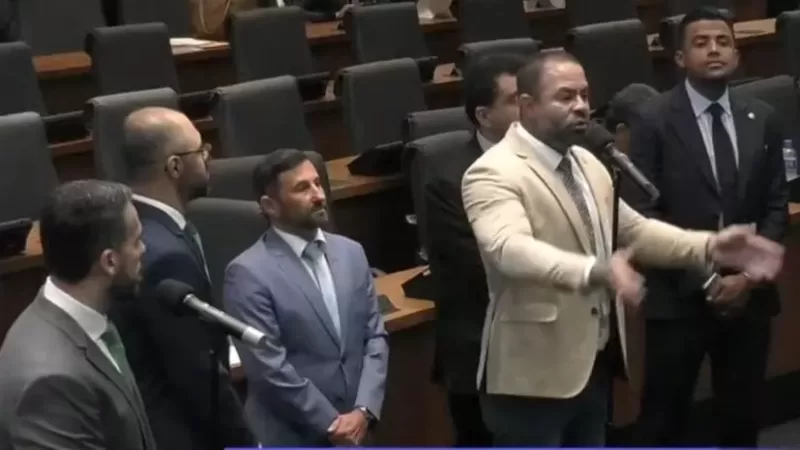 Tropa de choque sai no encalço de João Pires, secretário de Paes que ironizou o Estatuto das Blitzes