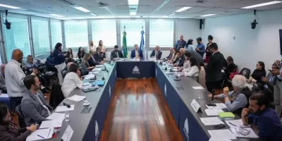 CCJ da Alerj aprova pacote de enfrentamento ao crime proposto por Bacellar