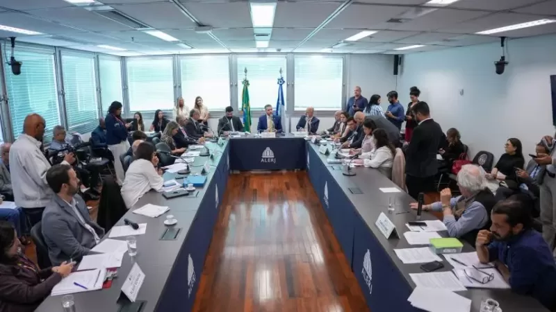 CCJ da Alerj aprova pacote de enfrentamento ao crime proposto por Bacellar