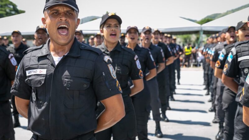 Castro dobra vagas e planeja convocar até 4 mil aprovados no concurso da PM 2023