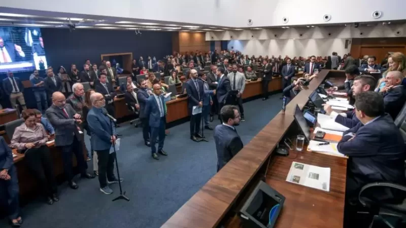 Alerj retoma Gratificação Faroeste em reforma da Polícia Civil