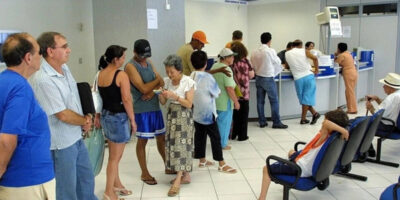 Fila do INSS: mais de 2,6 milhões de brasileiros aguardam benefício