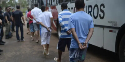 CCJ do Senado aprova projeto que amplia internação de menores para até 10 anos