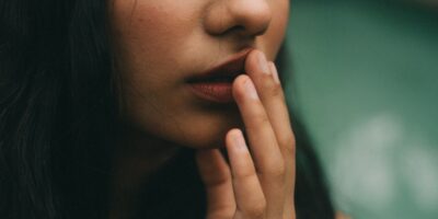 Lei sancionada no Rio garante atendimento odontológico a vítimas de violência doméstica