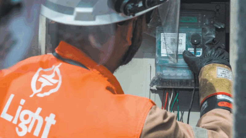 Furto de energia deixa prejuízo de R$ 1,3 bilhão por ano