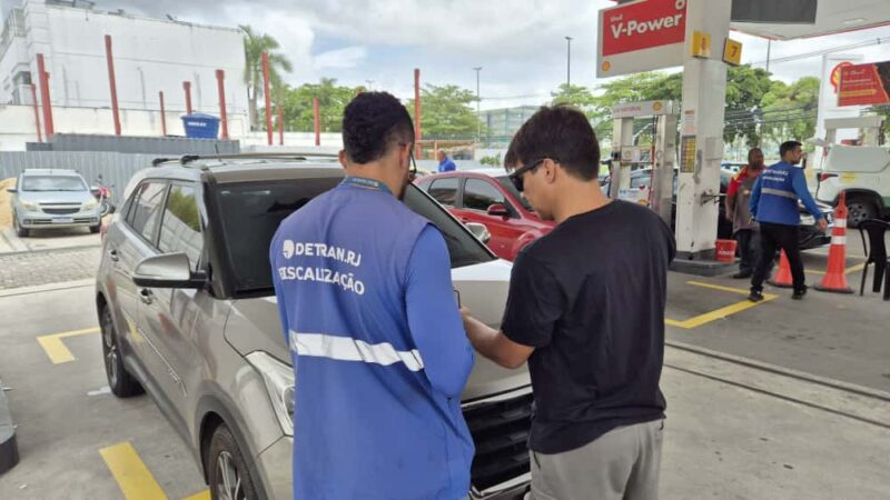 Operação interdita postos de combustíveis nesta sexta-feira
